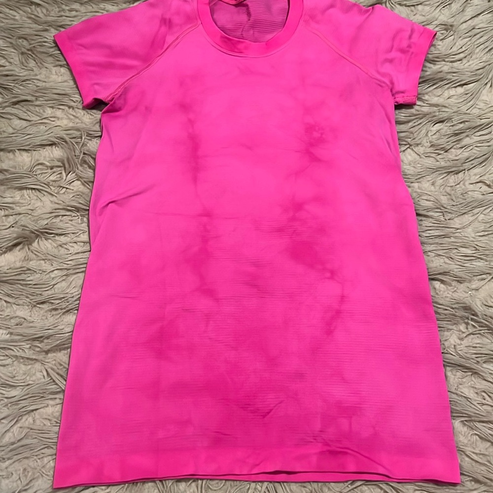 Lululemon Swiftly Tech Short Sleeve